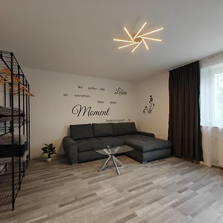 Modern Neuburg S - Neu - 2 Zimmer, Parkplatz, Wi-fi, Tv, Kueche Apartamento *