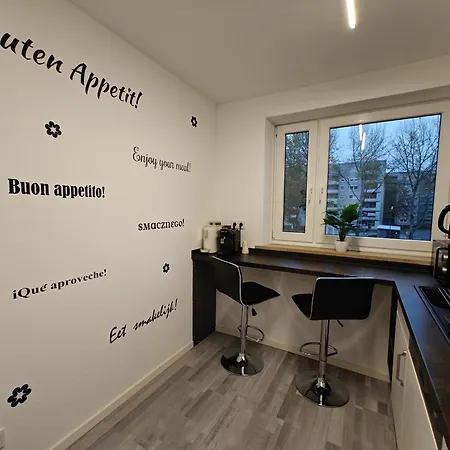 شقة Modern Neuburg S - Neu - 2 Zimmer, Parkplatz, Wi-fi, Tv, Kueche نوبورغ آن دي دوناو